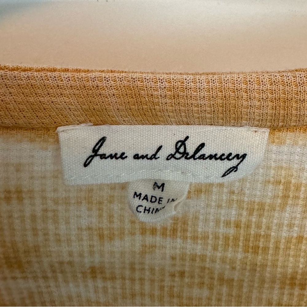 Yellow Gold Ribbed Waffle Top - Picture 4 of 6